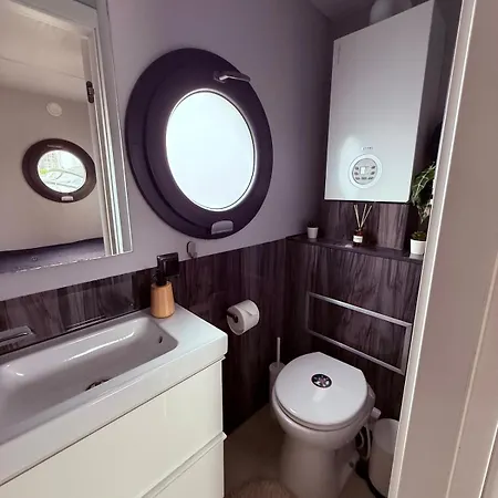 Gezellige Houseboat Eclipse Nabij Amsterdam *